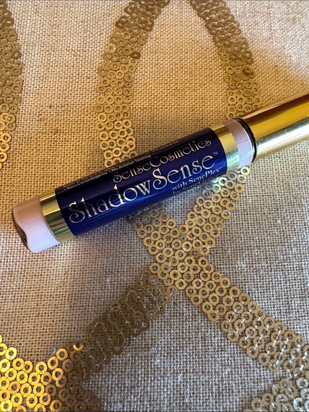 SeneGence ShadowSense Eyeshadow light Pink frost NWT